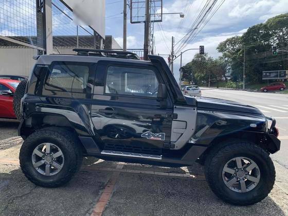 TROLLER T4 3.2 BOLD 4X4 20V TURBO INTERCOOLER DIESEL 2P MANUAL TROLLER T4 3.2 BOLD 4X4 20V TURBO INTERCOOLER DIESEL 2P MANUAL